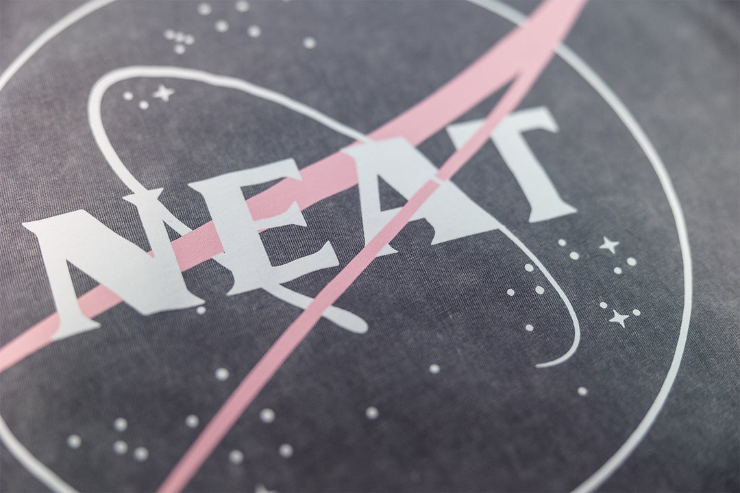 NEAT Tee - Moon Grey